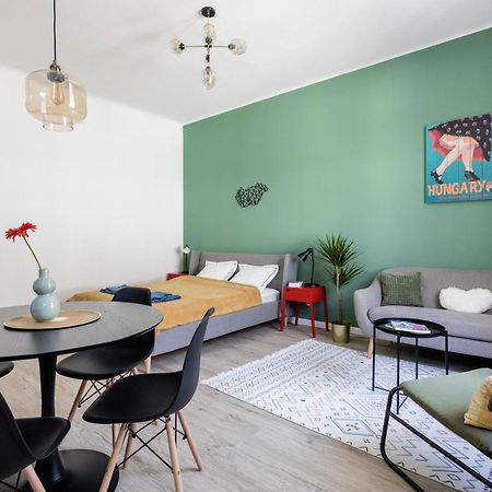 Stylish And Colourful Apartment In The City Centre Βουδαπέστη Εξωτερικό φωτογραφία