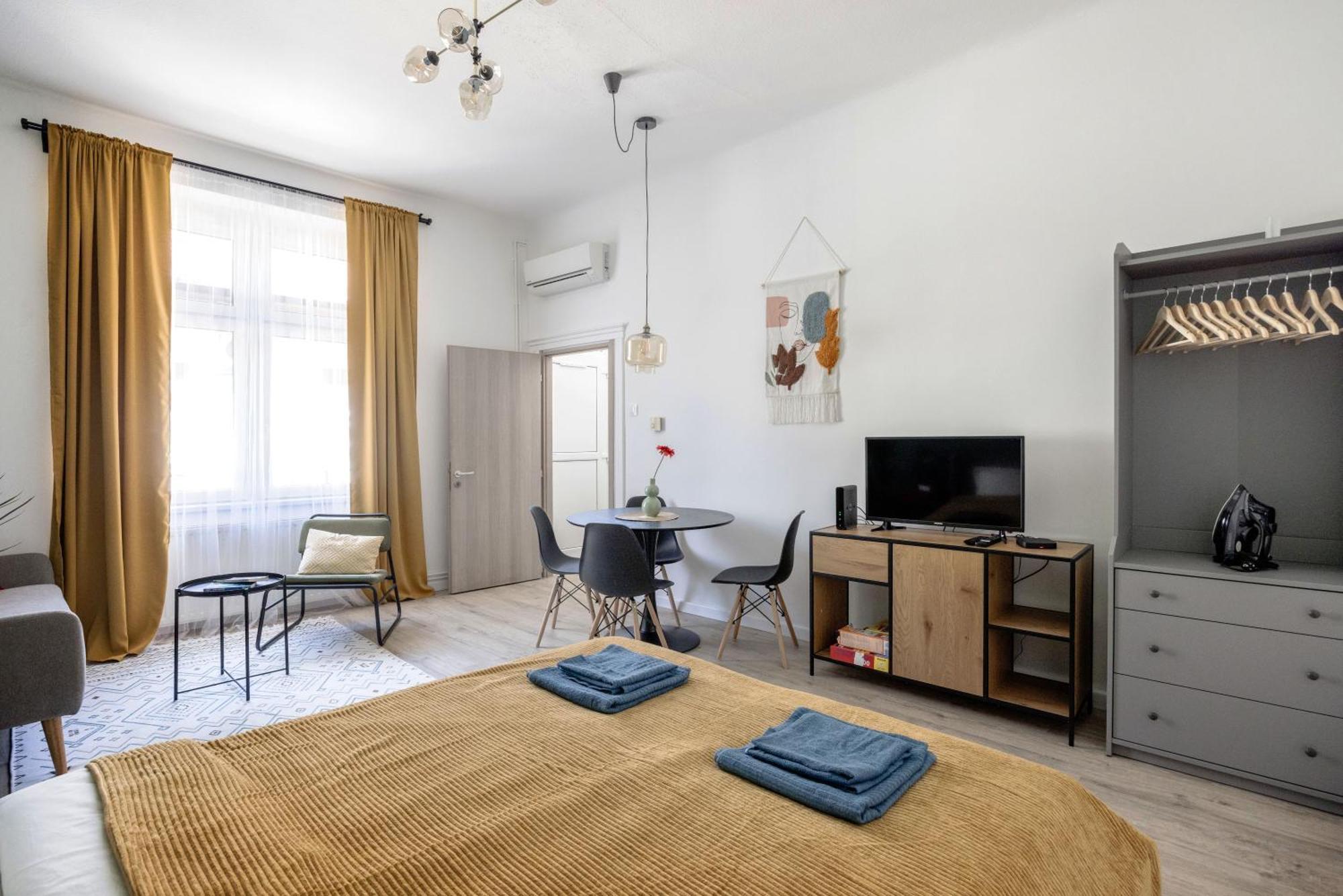 Stylish And Colourful Apartment In The City Centre Βουδαπέστη Εξωτερικό φωτογραφία